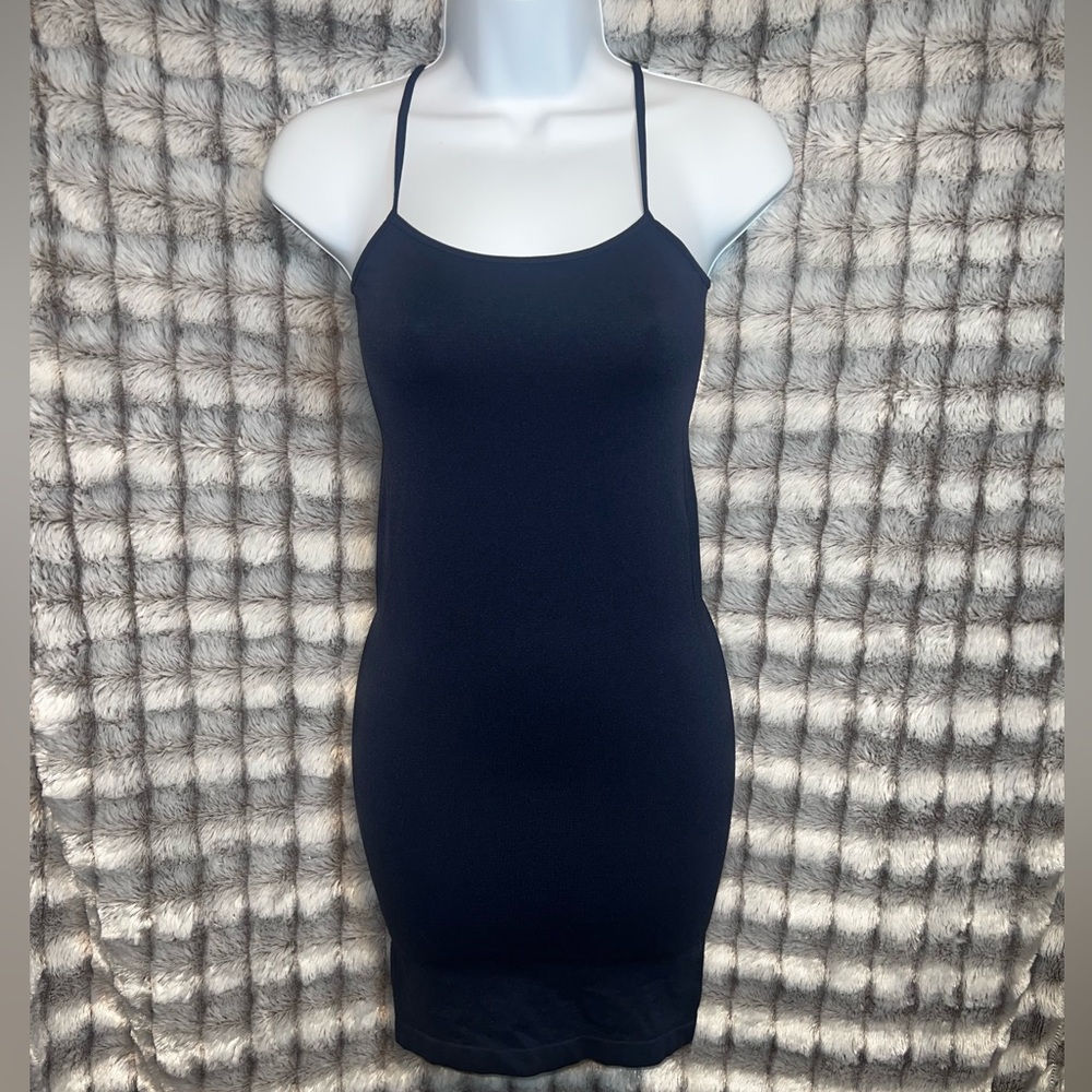 Dynamic Non-Adjustable Thin Strap Seamless Dress (Navy) (One Size)